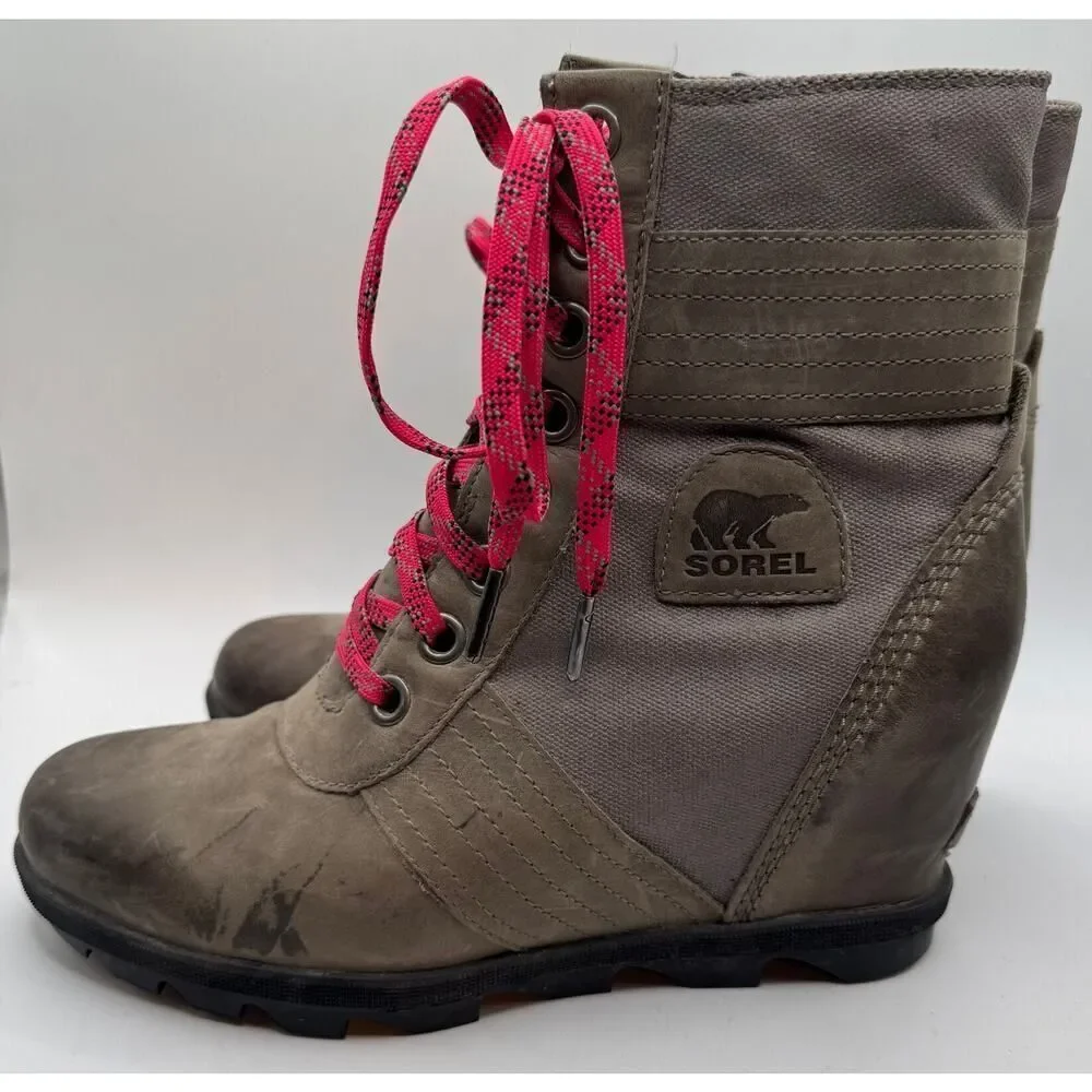 Sorel Gray Lexie Wedge Boots Women's Size‎ 10 NL3046 EUC Grey Pink Lace